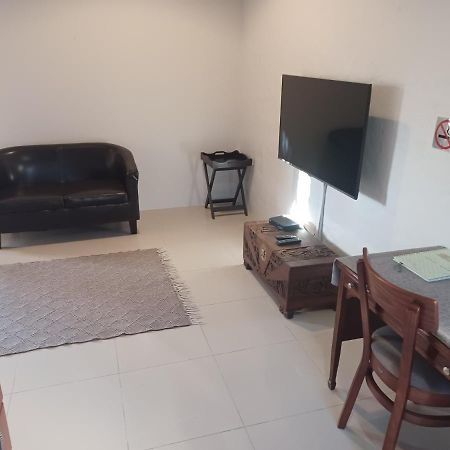 Summerstrand Self Catering For Two Port Elizabeth Exteriér fotografie